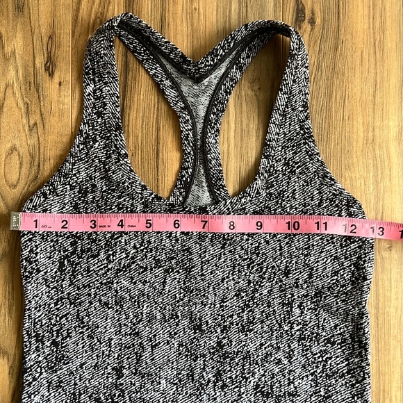 Lululemon Cool Racerback ll tank - Picture 4 of 6